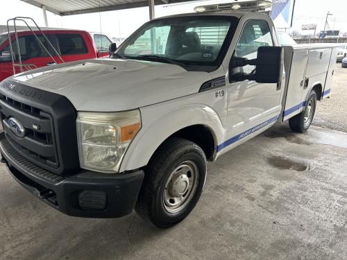 2011 Ford F-350 SD XL Utility Bed 2WD