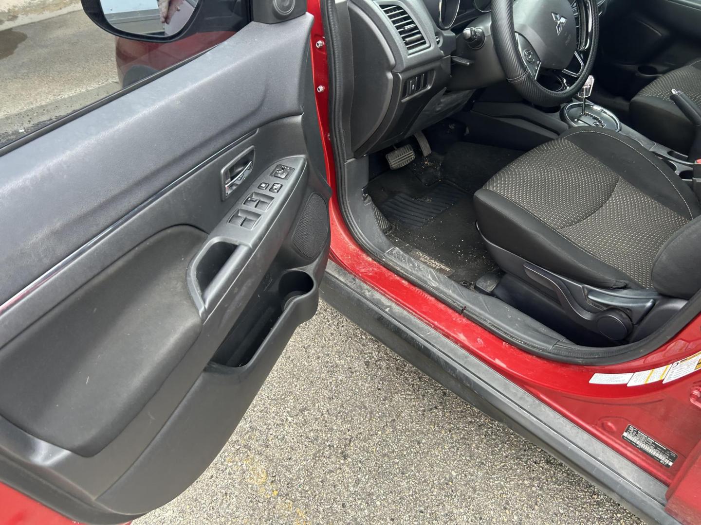 2016 Red Mitsubishi Outlander Sport 2.0 ES CVT (JA4AP3AUXGZ) with an 2.0L L4 DOHC 16V engine, CVT transmission, located at 1687 Business 35 S, New Braunfels, TX, 78130, (830) 625-7159, 29.655487, -98.051491 - Photo#4