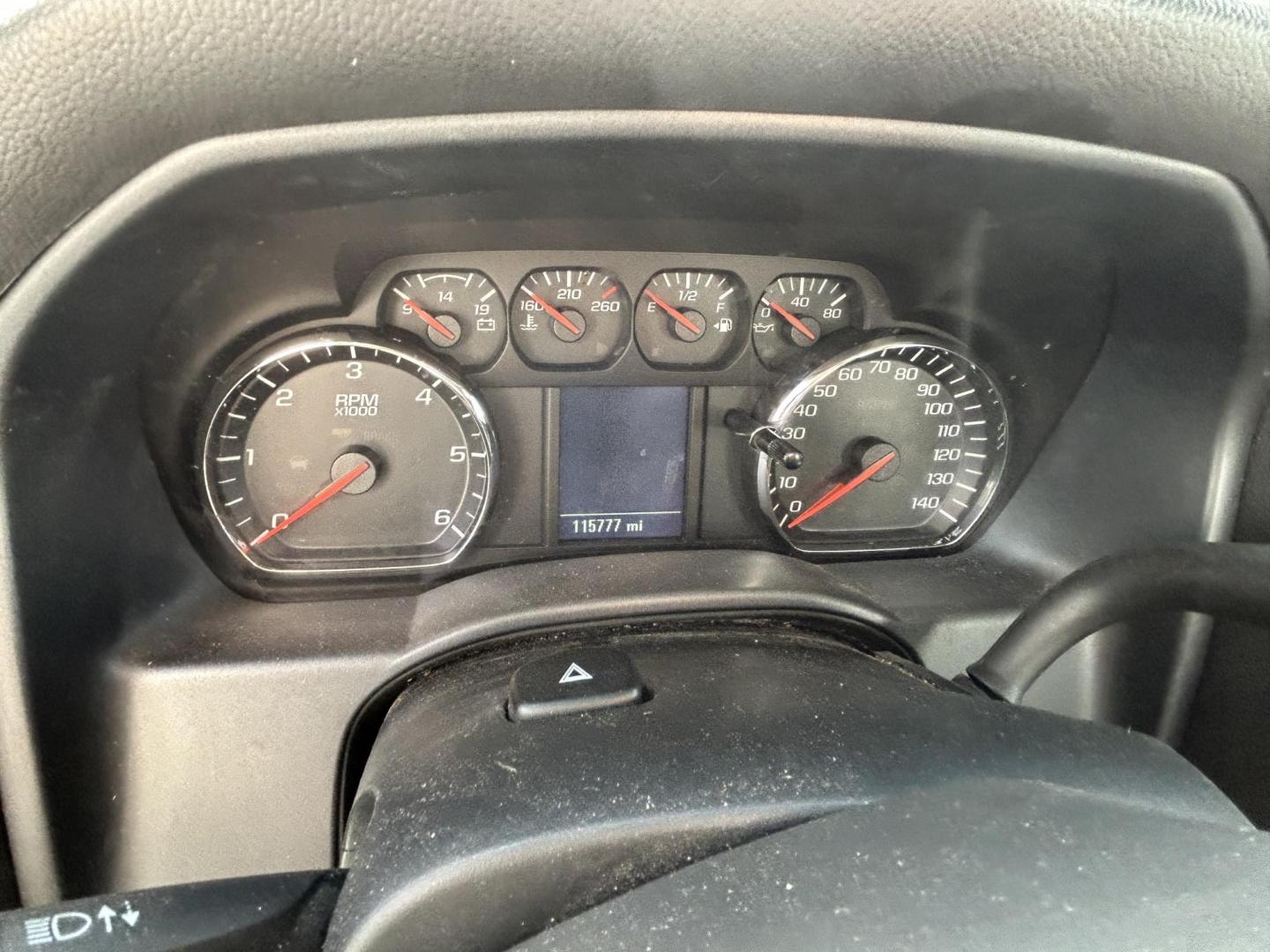 2016 White Chevrolet Silverado 2500HD Work Truck Long Box 2WD (1GB0CUEG1GZ) with an 6.0L V8 OHV 16V FFV engine, 6A transmission, located at 1687 Business 35 S, New Braunfels, TX, 78130, (830) 625-7159, 29.655487, -98.051491 - Photo#7