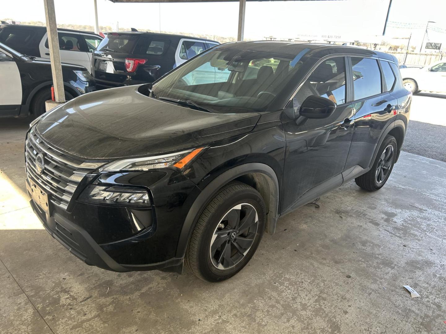 2024 Black Nissan Rogue SV (JN8BT3BA2RW) with an 2.5L L4 DOHC 16V engine, CVT transmission, located at 1687 Business 35 S, New Braunfels, TX, 78130, (830) 625-7159, 29.655487, -98.051491 - Photo#0
