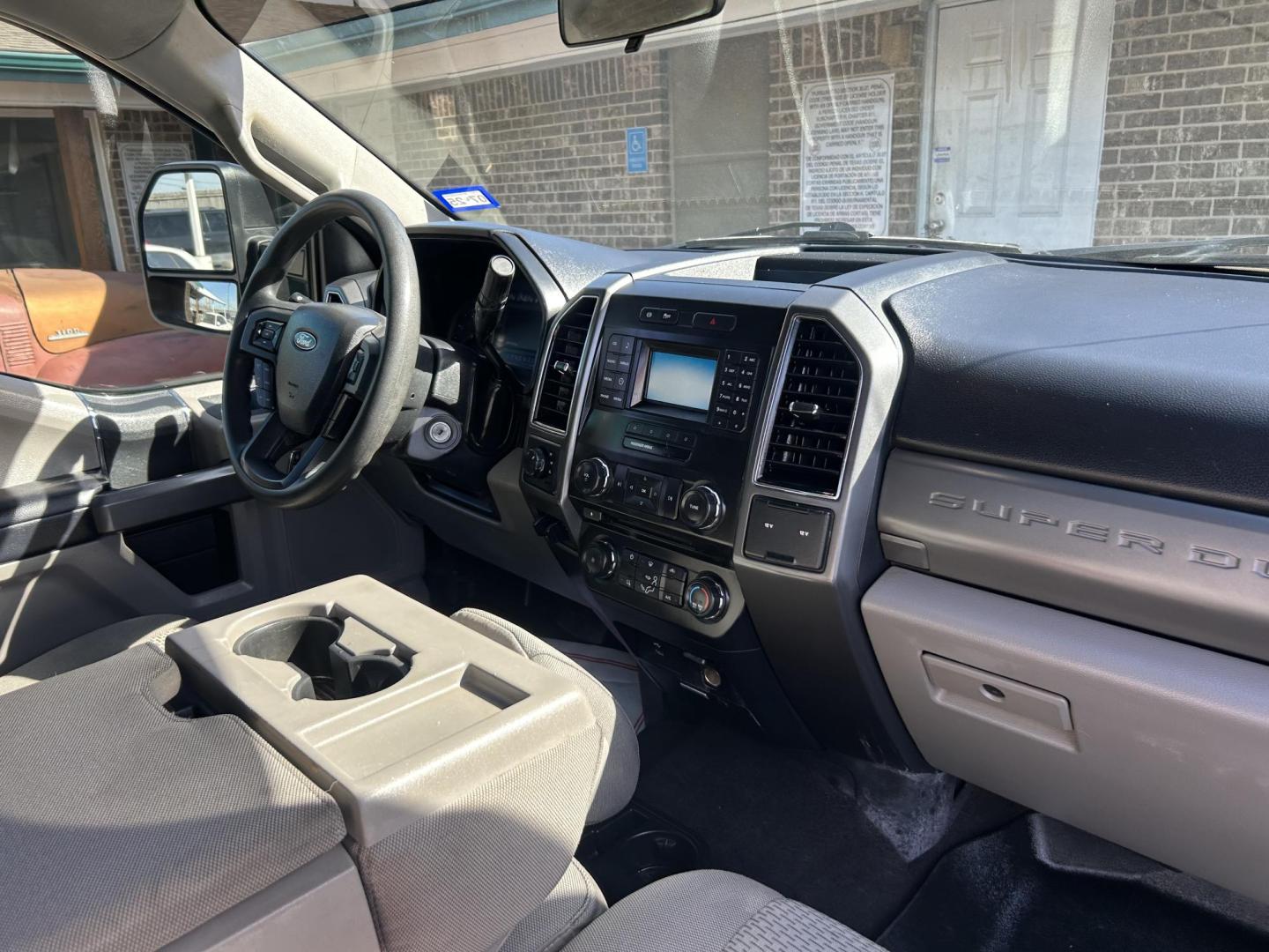 2018 Grey Ford F-350 SD XLT SuperCab Long Bed DRW 4WD (1FD8X3HT0JE) with an 6.7L V8 OHV 16V DIESEL engine, 6A transmission, located at 1687 Business 35 S, New Braunfels, TX, 78130, (830) 625-7159, 29.655487, -98.051491 - Photo#7