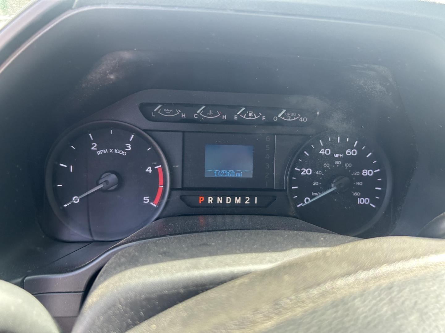 2019 Silver /Gray Ford F-250 SD XLT Crew Cab Long Bed 4WD (1FT7W2BT9KE) with an 6.7L V8 OHV 16V DIESEL engine, 6A transmission, located at 1687 Business 35 S, New Braunfels, TX, 78130, (830) 625-7159, 29.655487, -98.051491 - Photo#6