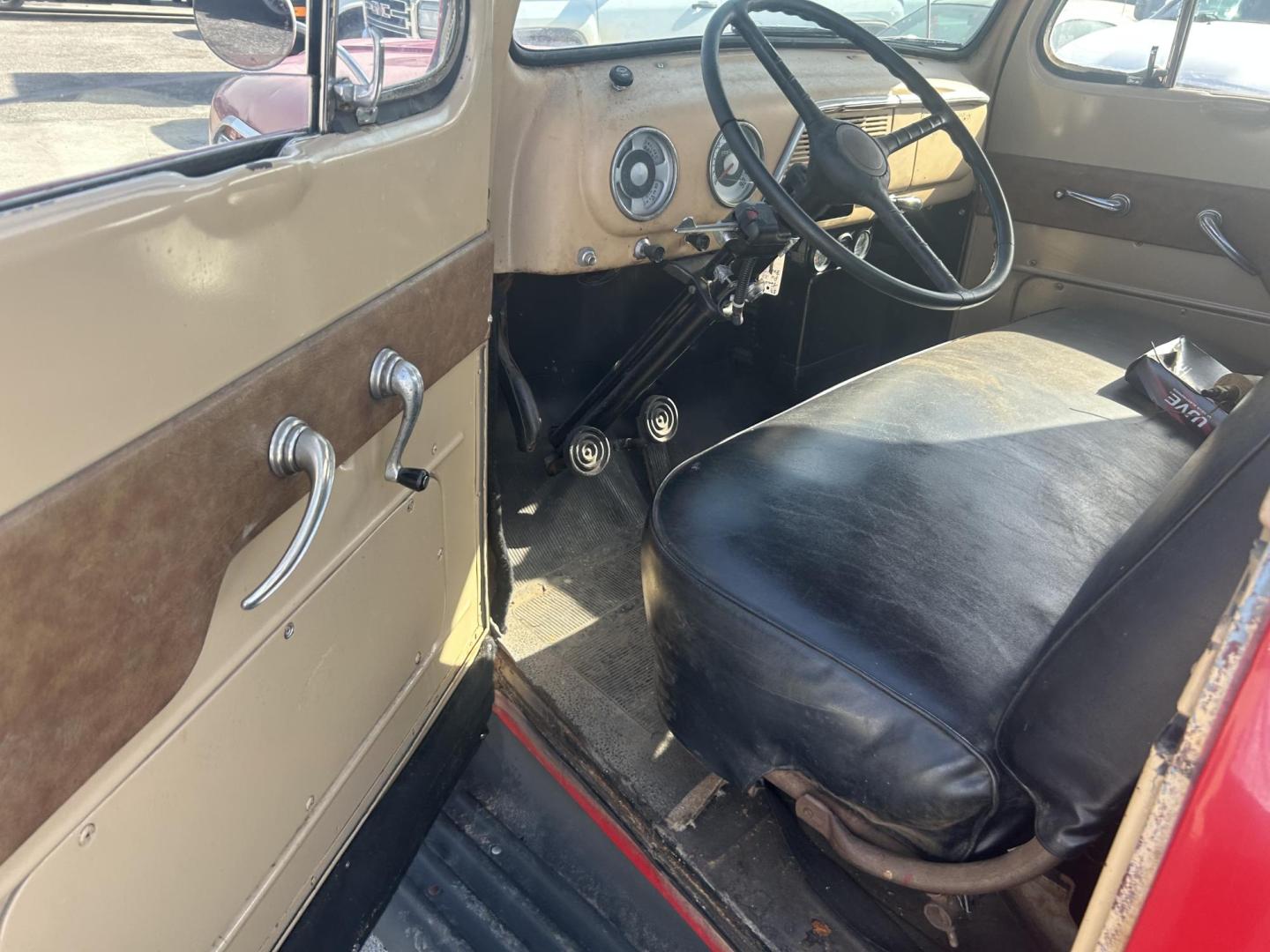 1951 Red Ford F1 (F1R1MP27931) with an V8 engine, 3SPD transmission, located at 1687 Business 35 S, New Braunfels, TX, 78130, (830) 625-7159, 29.655487, -98.051491 - Photo#6