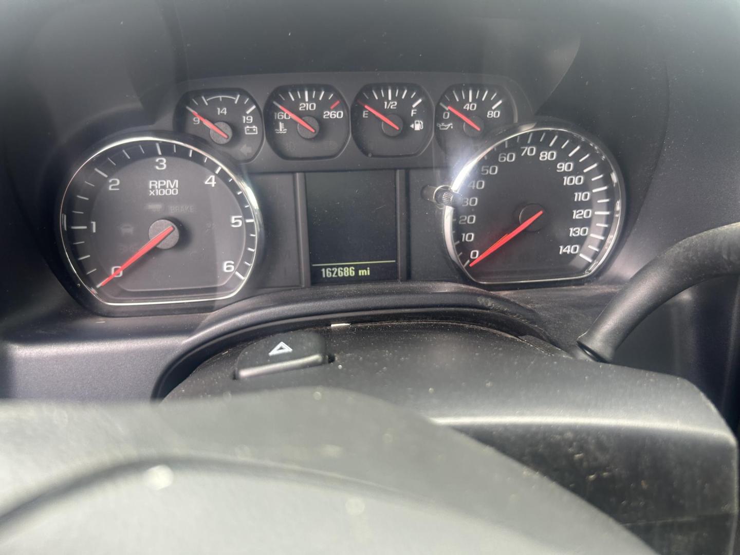2016 Chevrolet Silverado 3500HD Work Truck Long Box 2WD (1GB3CYCG0GZ) with an 6.0L V8 OHV 16V FFV engine, 6A transmission, located at 1687 Business 35 S, New Braunfels, TX, 78130, (830) 625-7159, 29.655487, -98.051491 - Photo#8