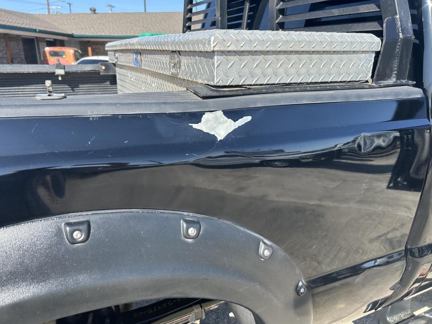 2005 Black Ford F-250 SD Lariat SuperCab 4WD (1FTSX21Y85E) with an 6.8L V10 SOHC 30V engine, located at 1687 Business 35 S, New Braunfels, TX, 78130, (830) 625-7159, 29.655487, -98.051491 - Photo#11