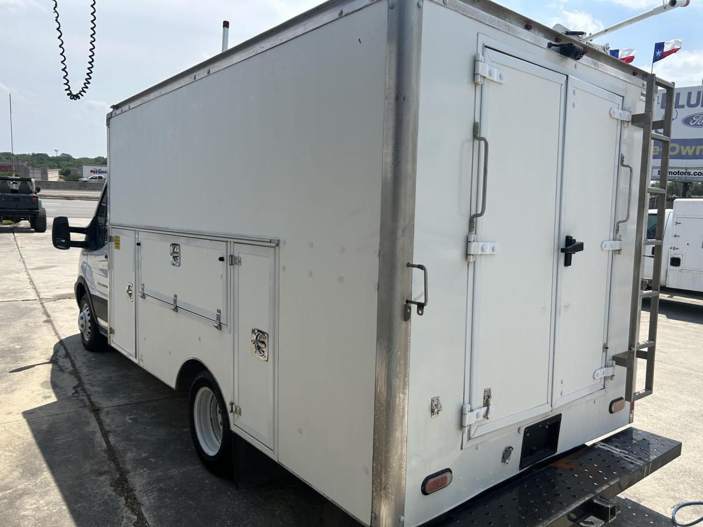 2019 White Ford Transit T-350 HD DRW (1FDBF6PM7KK) with an 3.7L V6 DOHC 24V engine, located at 1687 Business 35 S, New Braunfels, TX, 78130, (830) 625-7159, 29.655487, -98.051491 - Photo#10