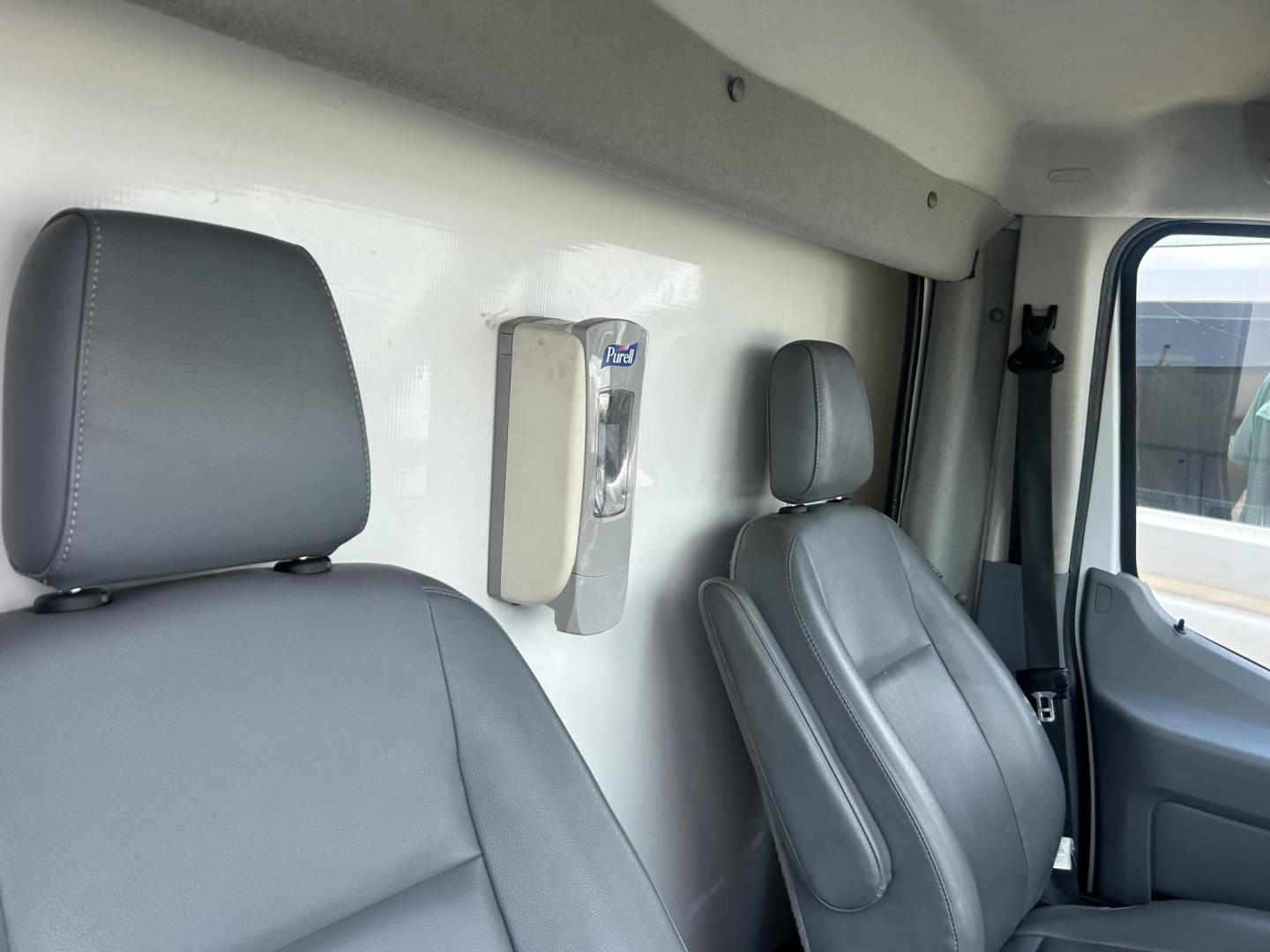 2019 White Ford Transit T-350 HD DRW (1FDBF6PM7KK) with an 3.7L V6 DOHC 24V engine, located at 1687 Business 35 S, New Braunfels, TX, 78130, (830) 625-7159, 29.655487, -98.051491 - Photo#4