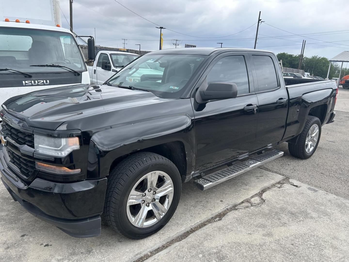 2016 Black Chevrolet Silverado 1500 Work Truck Double Cab 2WD (1GCRCPEC1GZ) with an 5.3L V8 OHV 16V engine, 6A transmission, located at 1687 Business 35 S, New Braunfels, TX, 78130, (830) 625-7159, 29.655487, -98.051491 - Photo#0