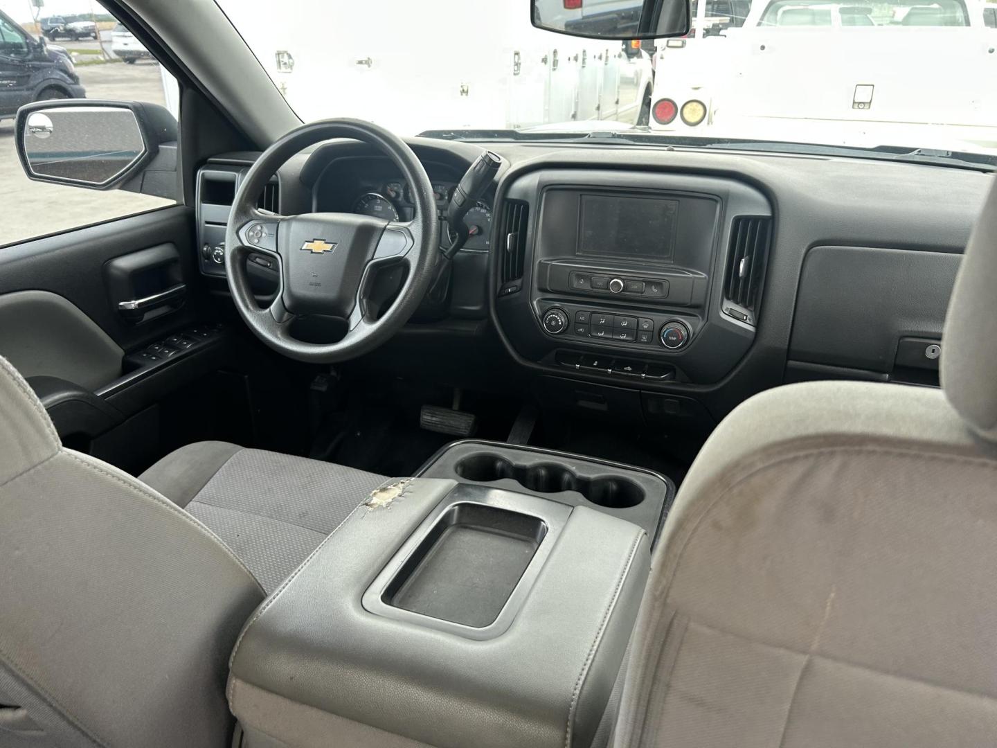 2016 Black Chevrolet Silverado 1500 Work Truck Double Cab 2WD (1GCRCPEC1GZ) with an 5.3L V8 OHV 16V engine, 6A transmission, located at 1687 Business 35 S, New Braunfels, TX, 78130, (830) 625-7159, 29.655487, -98.051491 - Photo#10