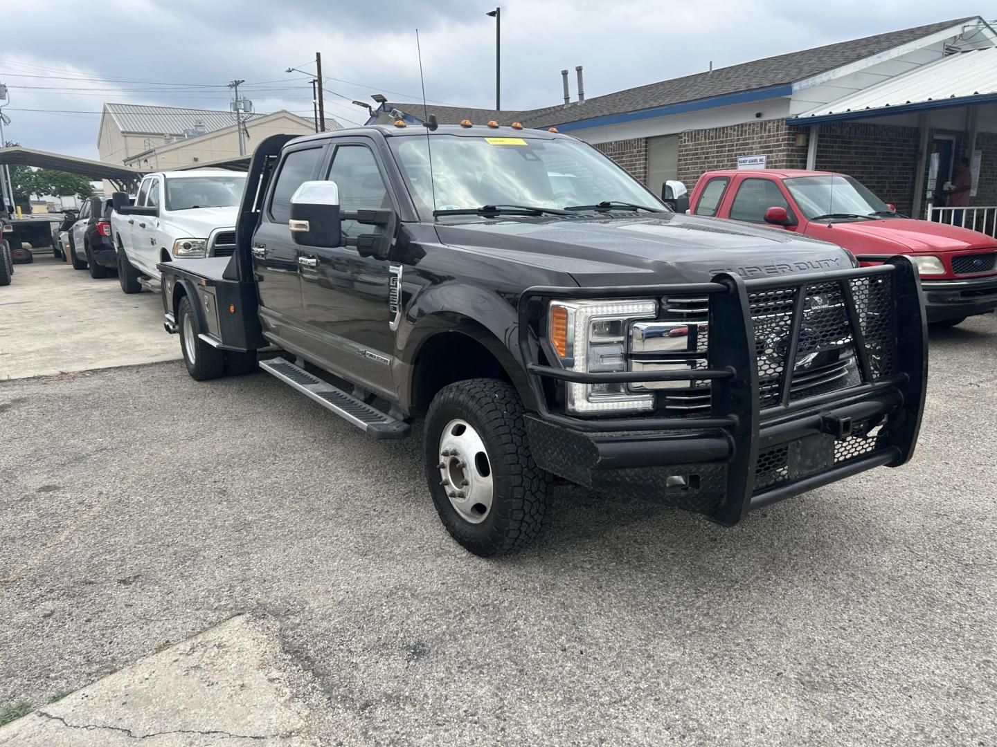 2019 Maroon Ford F-350 SD Lariat Crew Cab Long Bed DRW 4WD (1FT8W3DT1KE) with an 6.7L V8 OHV 16V DIESEL engine, 6A transmission, located at 1687 Business 35 S, New Braunfels, TX, 78130, (830) 625-7159, 29.655487, -98.051491 - Photo#1