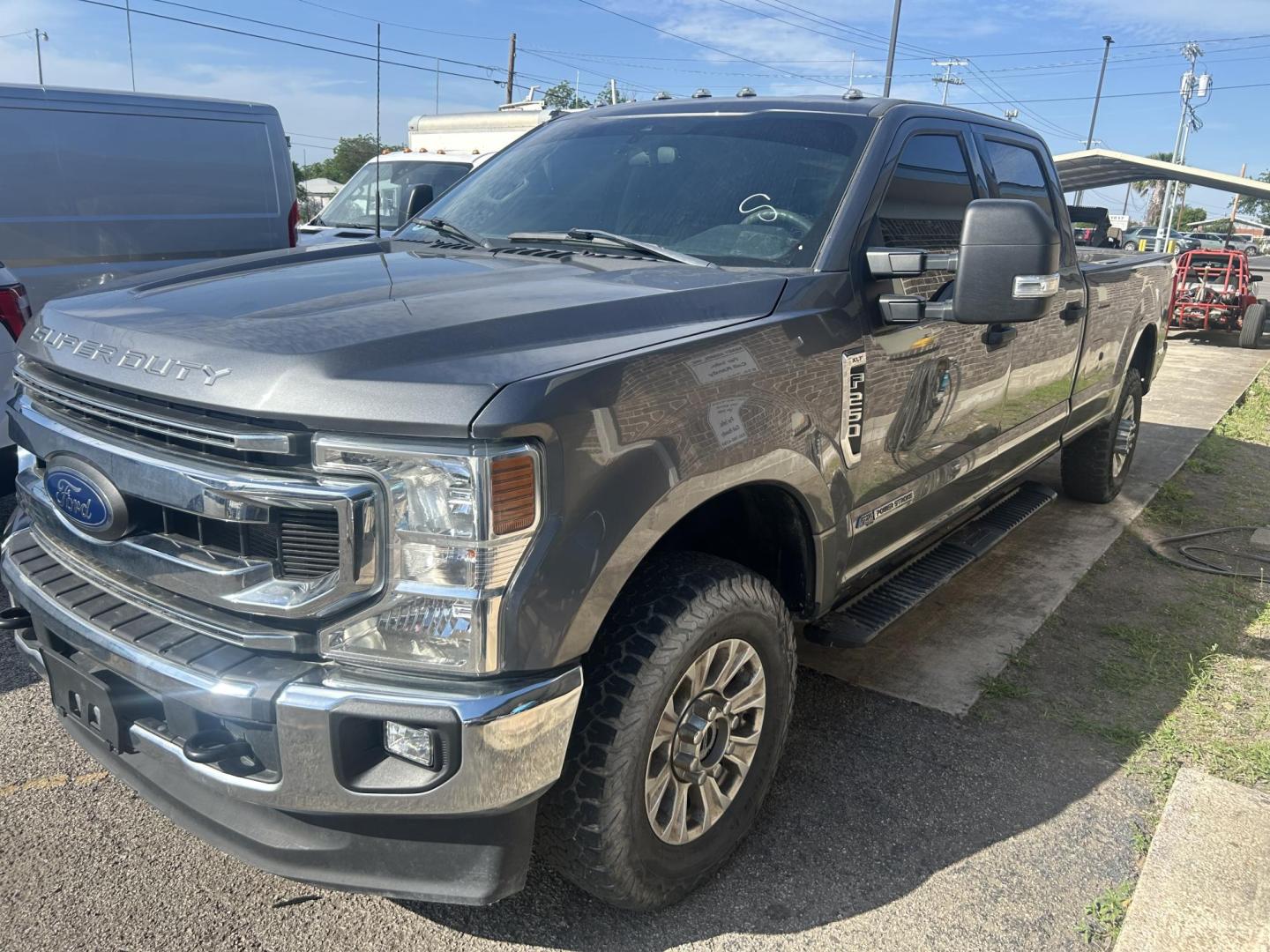 2022 Gray Ford F-250 SD King Ranch Crew Cab 4WD (1FT8W2BTXNE) with an 6.7L V8 OHV 16V DIESEL engine, 6A transmission, located at 1687 Business 35 S, New Braunfels, TX, 78130, (830) 625-7159, 29.655487, -98.051491 - Photo#0