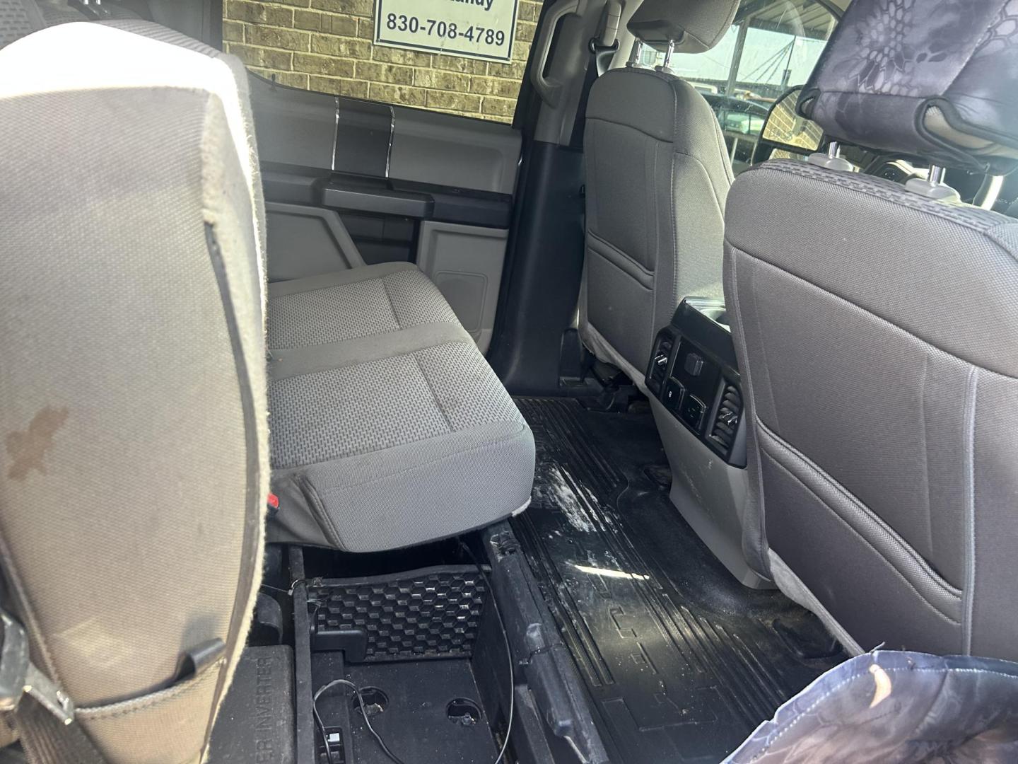 2022 Gray Ford F-250 SD King Ranch Crew Cab 4WD (1FT8W2BTXNE) with an 6.7L V8 OHV 16V DIESEL engine, 6A transmission, located at 1687 Business 35 S, New Braunfels, TX, 78130, (830) 625-7159, 29.655487, -98.051491 - Photo#7