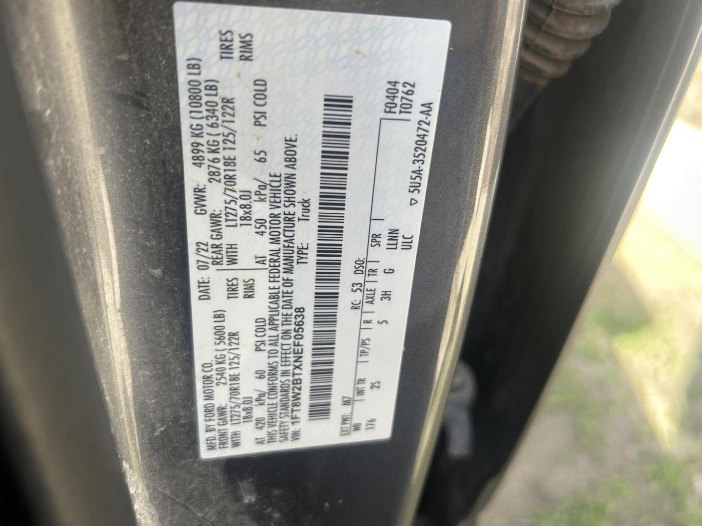 2022 Gray Ford F-250 SD King Ranch Crew Cab 4WD (1FT8W2BTXNE) with an 6.7L V8 OHV 16V DIESEL engine, 6A transmission, located at 1687 Business 35 S, New Braunfels, TX, 78130, (830) 625-7159, 29.655487, -98.051491 - Photo#14