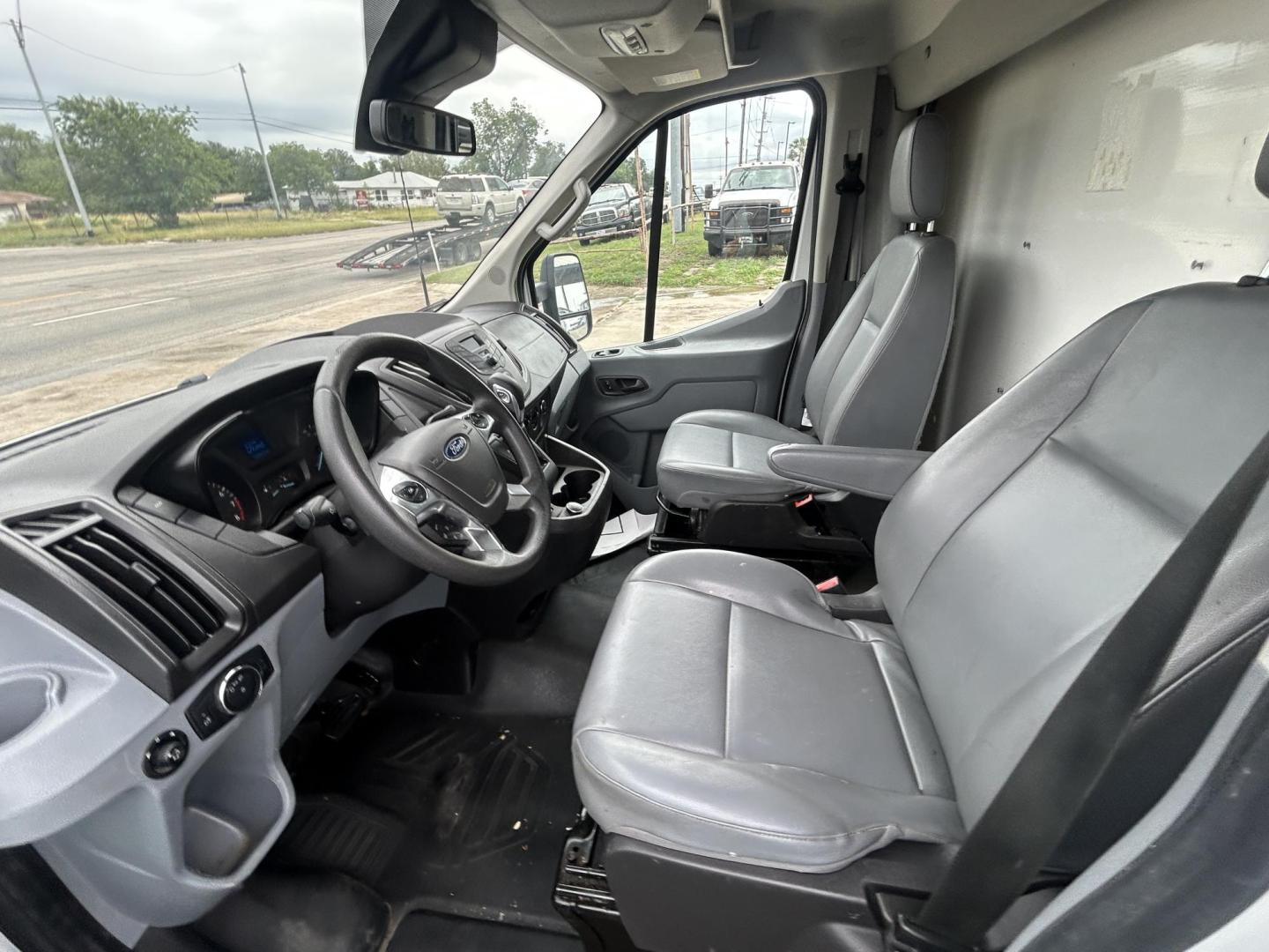 2019 White Ford Transit T-350 HD DRW (1FDBF6PMXKK) with an 3.7L V6 DOHC 24V engine, located at 1687 Business 35 S, New Braunfels, TX, 78130, (830) 625-7159, 29.655487, -98.051491 - Photo#10