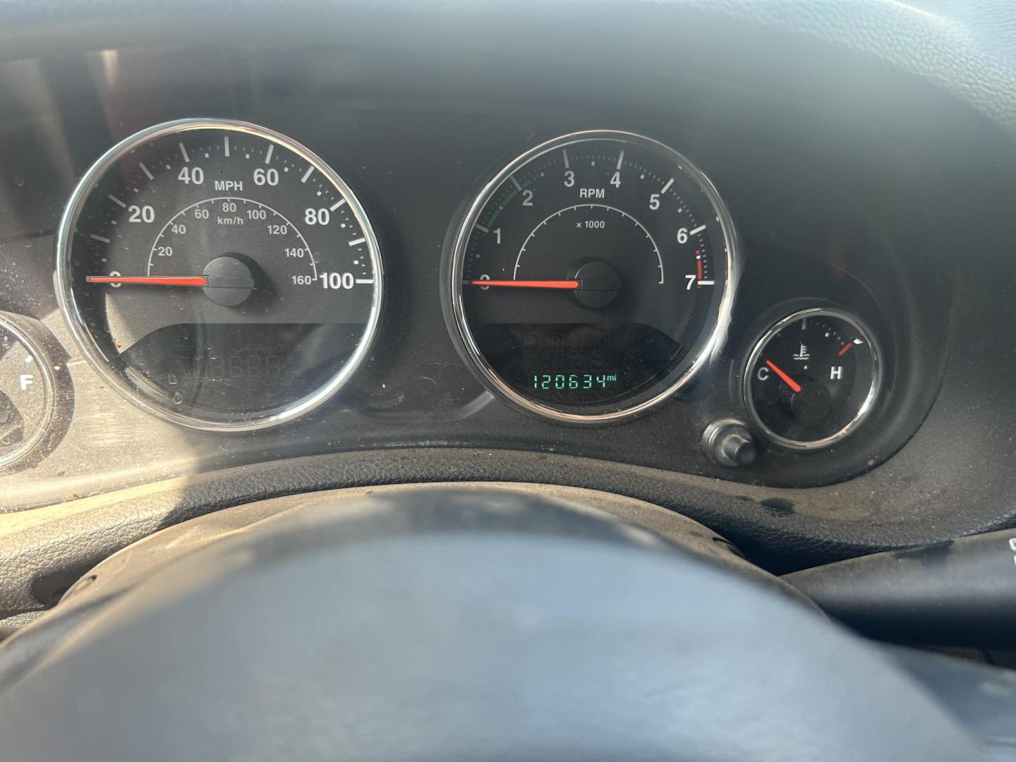 2017 Red Jeep Wrangler Unlimited Sahara 4WD (1C4HJWEGXHL) with an 3.6L V6 DOHC 24V FFV engine, located at 1687 Business 35 S, New Braunfels, TX, 78130, (830) 625-7159, 29.655487, -98.051491 - Photo#12