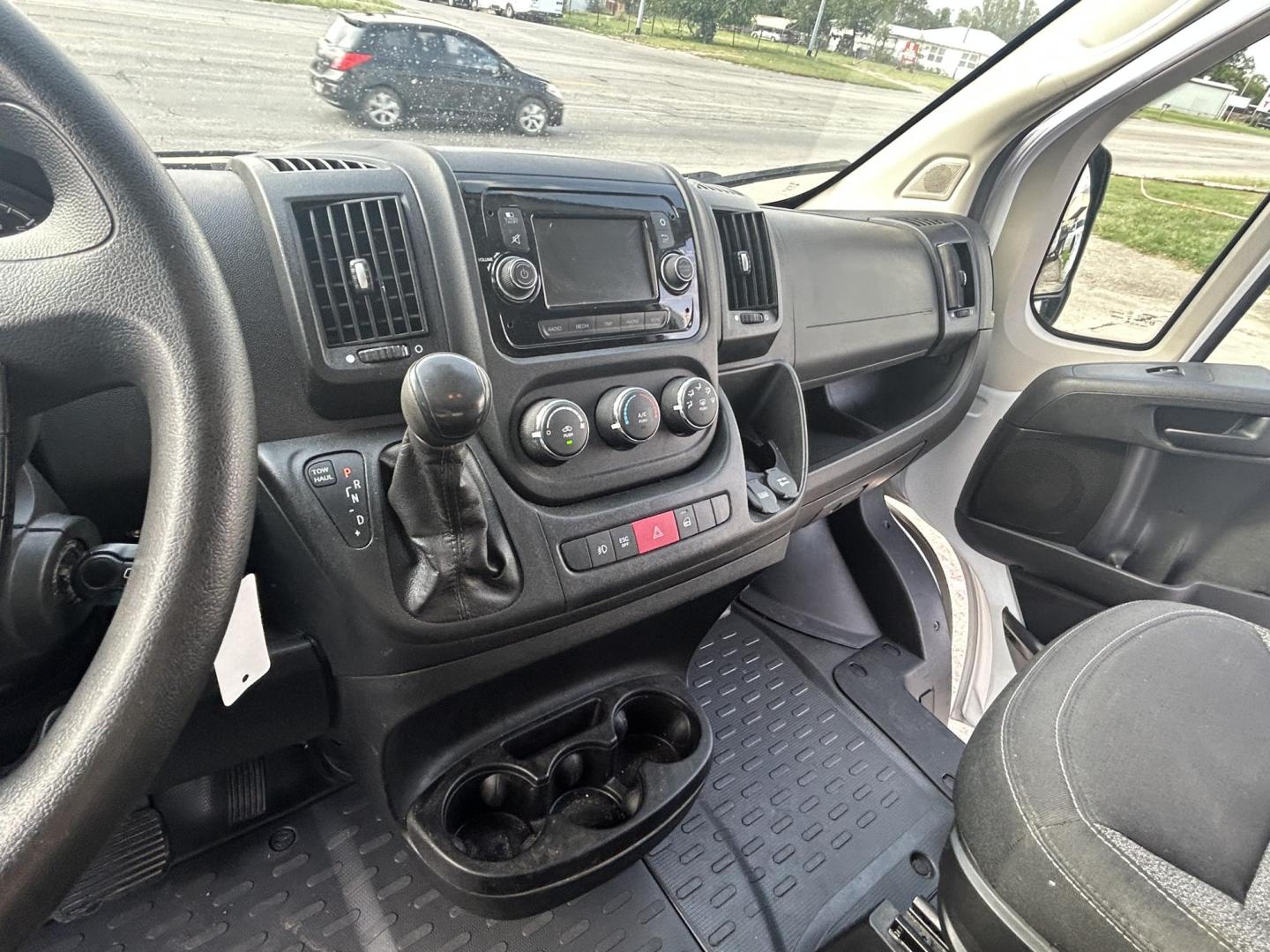 2021 White RAM Promaster 1500 High Roof 136-in. WB (3C6LRVBG0ME) with an 3.6L V6 engine, 6A transmission, located at 1687 Business 35 S, New Braunfels, TX, 78130, (830) 625-7159, 29.655487, -98.051491 - Photo#14