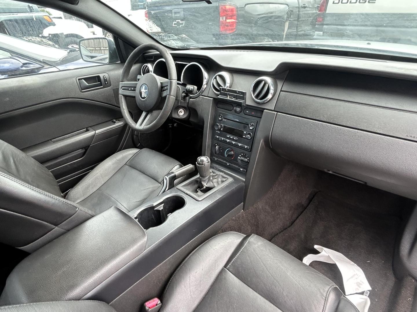 2006 Silver Ford Mustang V6 Deluxe Coupe (1ZVFT80N765) with an 4.0L V6 SOHC 12V engine, located at 1687 Business 35 S, New Braunfels, TX, 78130, (830) 625-7159, 29.655487, -98.051491 - Photo#8