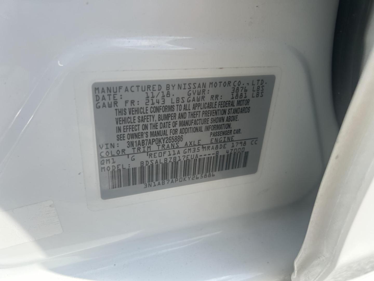 2019 White Nissan Sentra S CVT (3N1AB7AP0KY) with an 1.8L L4 SFI DOHC 16V engine, CVT transmission, located at 1687 Business 35 S, New Braunfels, TX, 78130, (830) 625-7159, 29.655487, -98.051491 - Photo#11