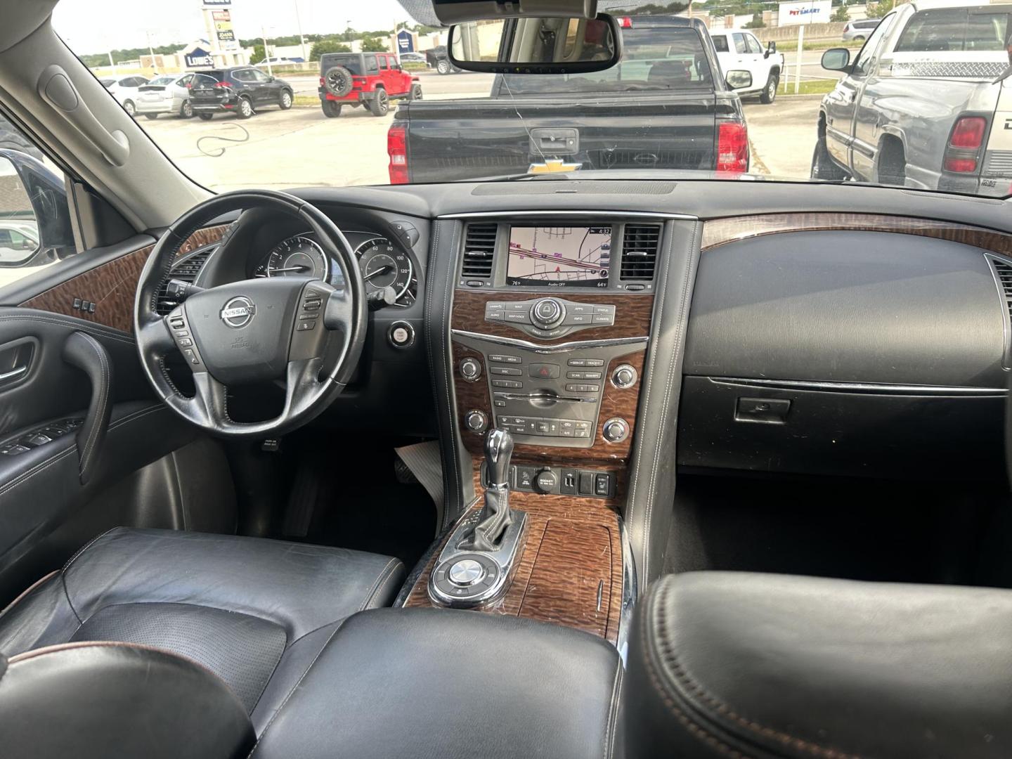 2020 Silver Nissan Armada SL 2WD (JN8AY2ND2L9) with an 5.6L V8 DOHC 32V engine, 7A transmission, located at 1687 Business 35 S, New Braunfels, TX, 78130, (830) 625-7159, 29.655487, -98.051491 - Photo#6