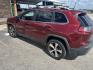 2019 Red Jeep Cherokee Limited FWD (1C4PJLDN9KD) with an 2.0L L4 DOHC 16V TURBO engine, 9A transmission, located at 1687 Business 35 S, New Braunfels, TX, 78130, (830) 625-7159, 29.655487, -98.051491 - Photo#8