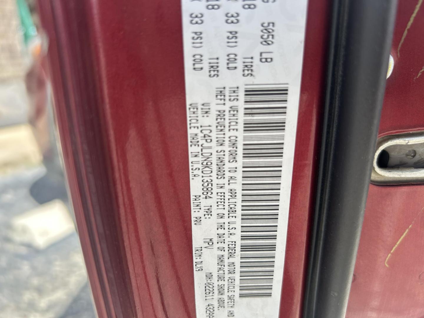 2019 Red Jeep Cherokee Limited FWD (1C4PJLDN9KD) with an 2.0L L4 DOHC 16V TURBO engine, 9A transmission, located at 1687 Business 35 S, New Braunfels, TX, 78130, (830) 625-7159, 29.655487, -98.051491 - Photo#14