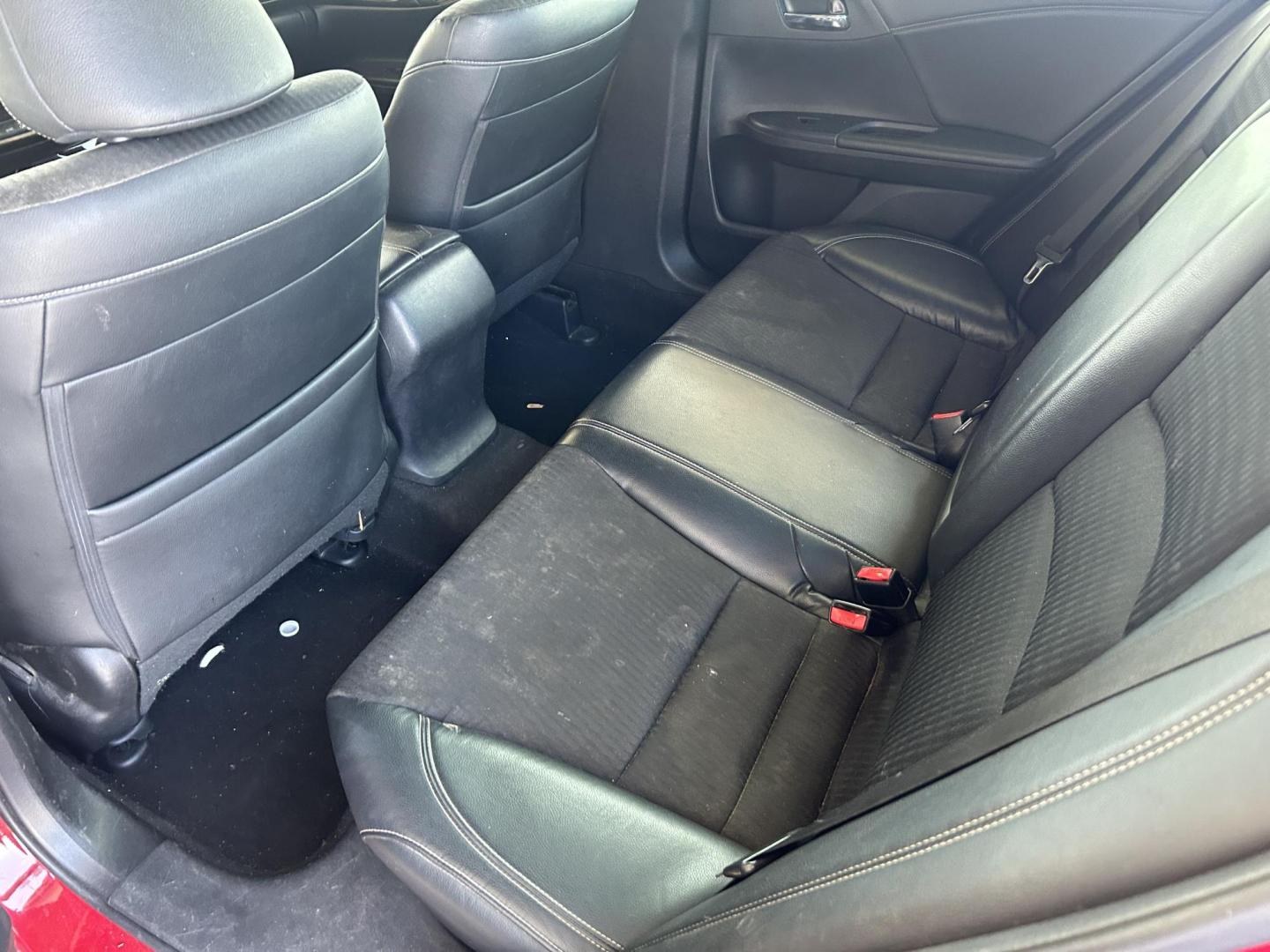 2017 Red Honda Accord Sport Sedan CVT (1HGCR2F50HA) with an 2.4L L4 DOHC 16V engine, CVT transmission, located at 1687 Business 35 S, New Braunfels, TX, 78130, (830) 625-7159, 29.655487, -98.051491 - Photo#8