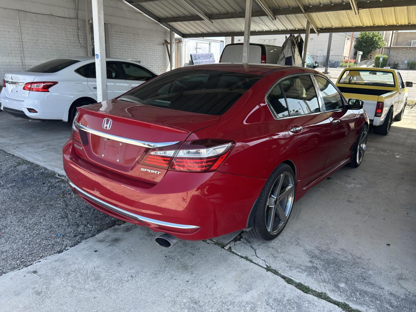 2017 Red Honda Accord Sport Sedan CVT (1HGCR2F50HA) with an 2.4L L4 DOHC 16V engine, CVT transmission, located at 1687 Business 35 S, New Braunfels, TX, 78130, (830) 625-7159, 29.655487, -98.051491 - Photo#6