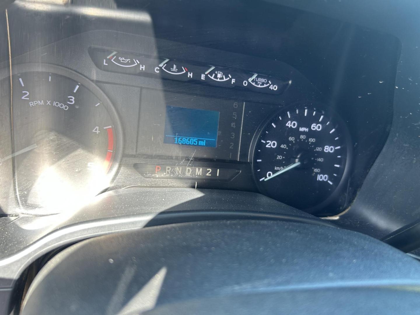 2019 White Ford F-250 SD XL Crew Cab Long Bed 4WD (1FT7W2BT4KE) with an 6.7L V8 OHV 16V DIESEL engine, 6A transmission, located at 1687 Business 35 S, New Braunfels, TX, 78130, (830) 625-7159, 29.655487, -98.051491 - Photo#12