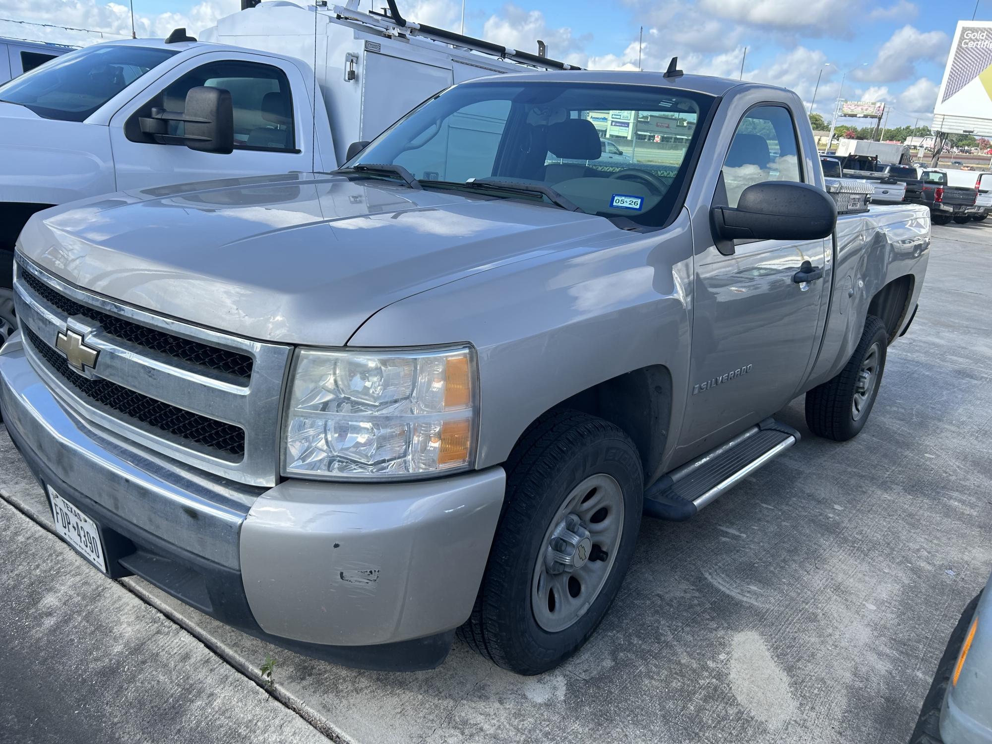 photo of 2007 Chevrolet Silverado 1500 LT1 2WD