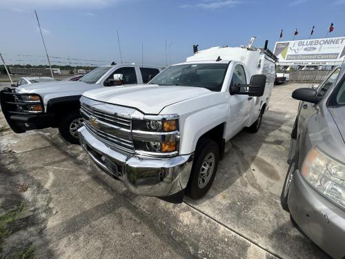 2015 Chevrolet Silverado 3500HD Enclosed Service Body  2WD