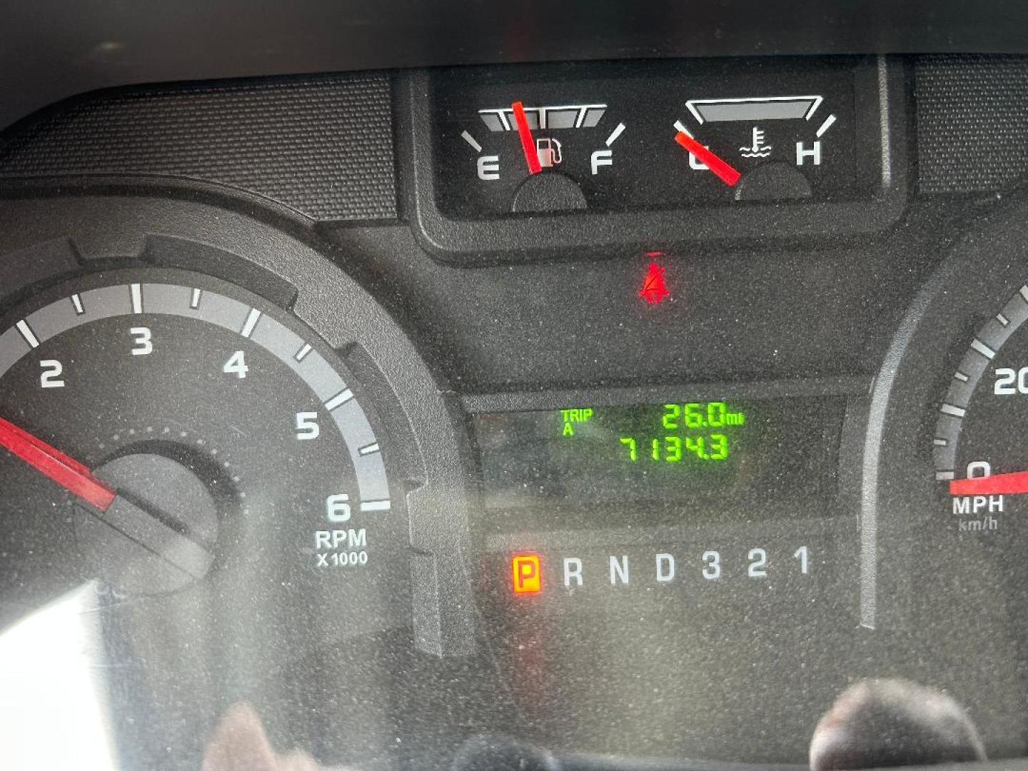 2012 White /Gray Ford E-Series Van E-350 Super Duty (1FDWE3FLXCD) with an 5.4L V8 SOHC 16V FFV engine, 4-Speed Automatic transmission, located at 1687 Business 35 S, New Braunfels, TX, 78130, (830) 625-7159, 29.655487, -98.051491 - Photo#22