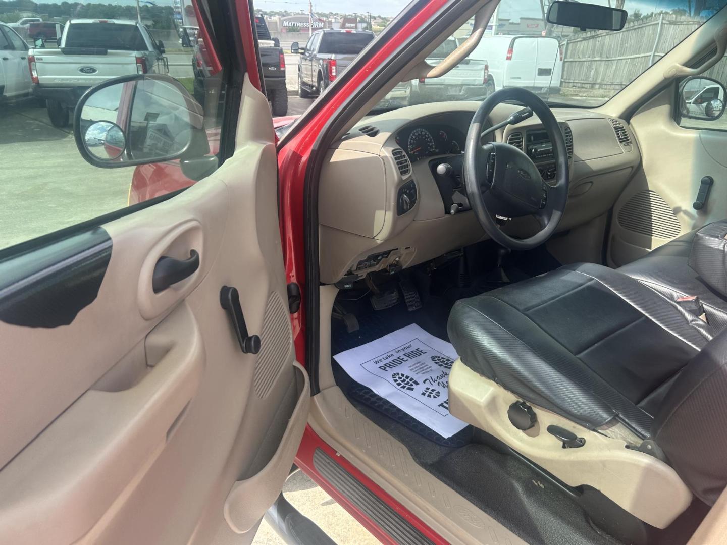 2001 Red Ford F-150 XL Flareside 4WD (1FTRF08W01K) with an 4.6L V8 SOHC 16V engine, located at 1687 Business 35 S, New Braunfels, TX, 78130, (830) 625-7159, 29.655487, -98.051491 - Photo#7
