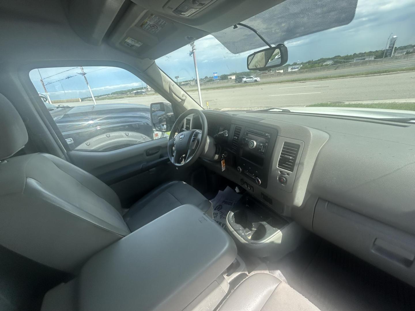2017 White Nissan NV Cargo 2500 HD SV V8 High Roof (1N6AF0LY4HN) with an 5.6L V8 DOHC 32V engine, 5A transmission, located at 1687 Business 35 S, New Braunfels, TX, 78130, (830) 625-7159, 29.655487, -98.051491 - Photo#3