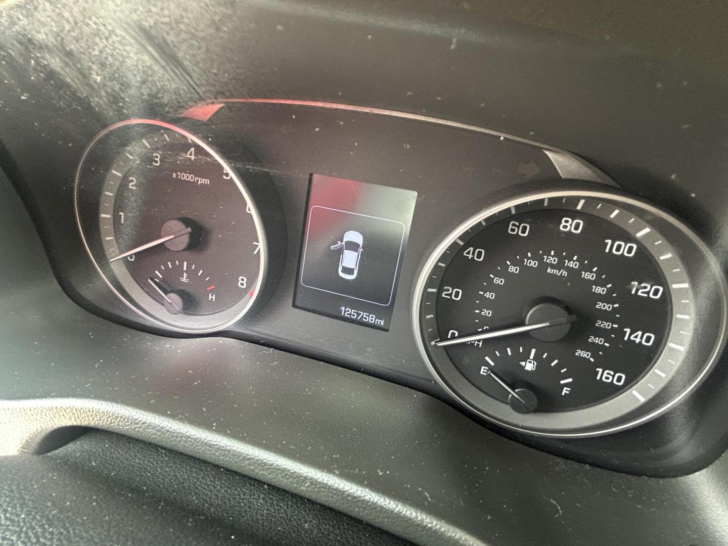 2018 Blue Hyundai Elantra Limited (5NPD84LF6JH) with an 1.8L L4 DOHC 16V engine, 6A transmission, located at 1687 Business 35 S, New Braunfels, TX, 78130, (830) 625-7159, 29.655487, -98.051491 - Photo#11