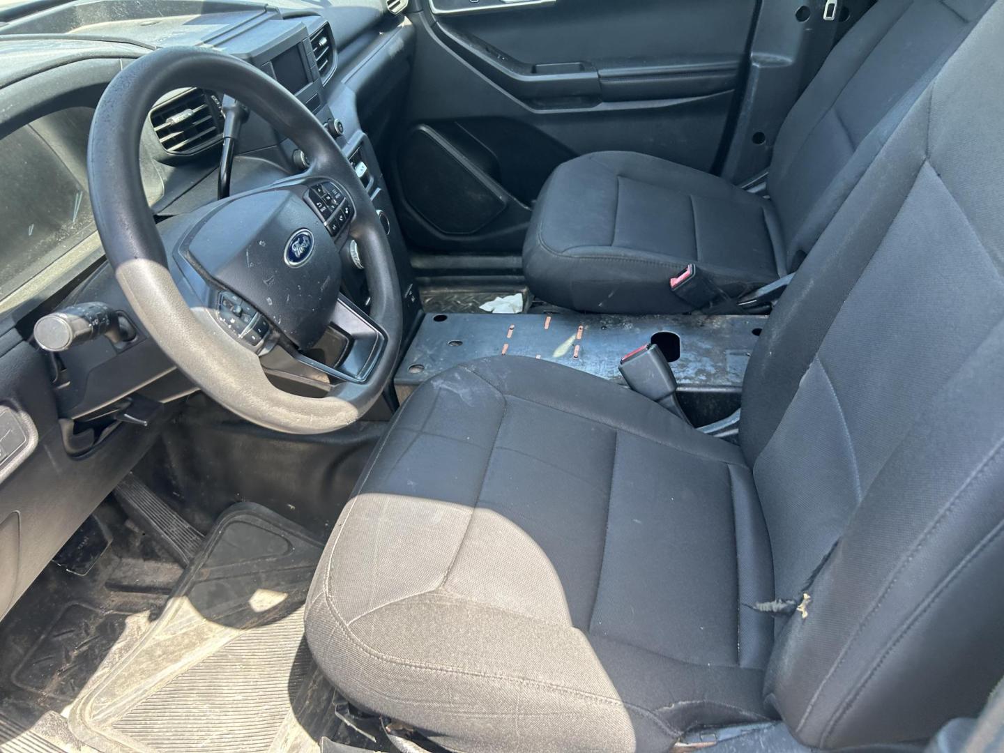 2021 Black Ford Explorer Police 4WD (1FM5K8AB8MG) with an 3.3L V6 DOHC 24V engine, 10A transmission, located at 1687 Business 35 S, New Braunfels, TX, 78130, (830) 625-7159, 29.655487, -98.051491 - Photo#11