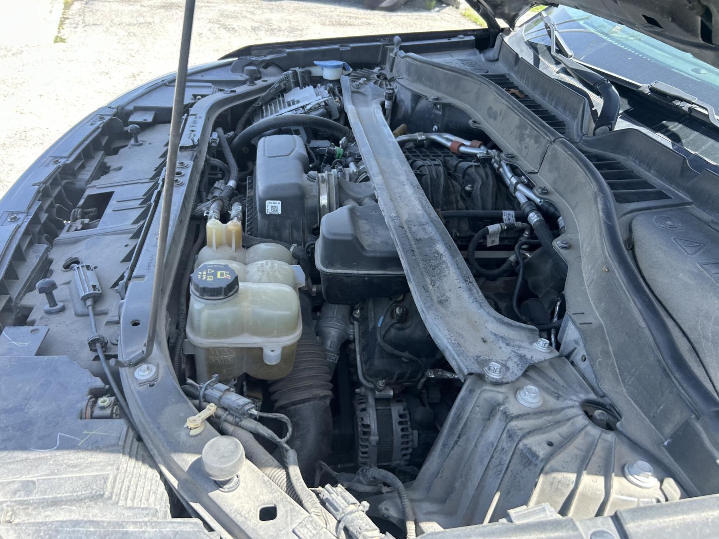 2021 Black Ford Explorer Police 4WD (1FM5K8AB8MG) with an 3.3L V6 DOHC 24V engine, 10A transmission, located at 1687 Business 35 S, New Braunfels, TX, 78130, (830) 625-7159, 29.655487, -98.051491 - Photo#15
