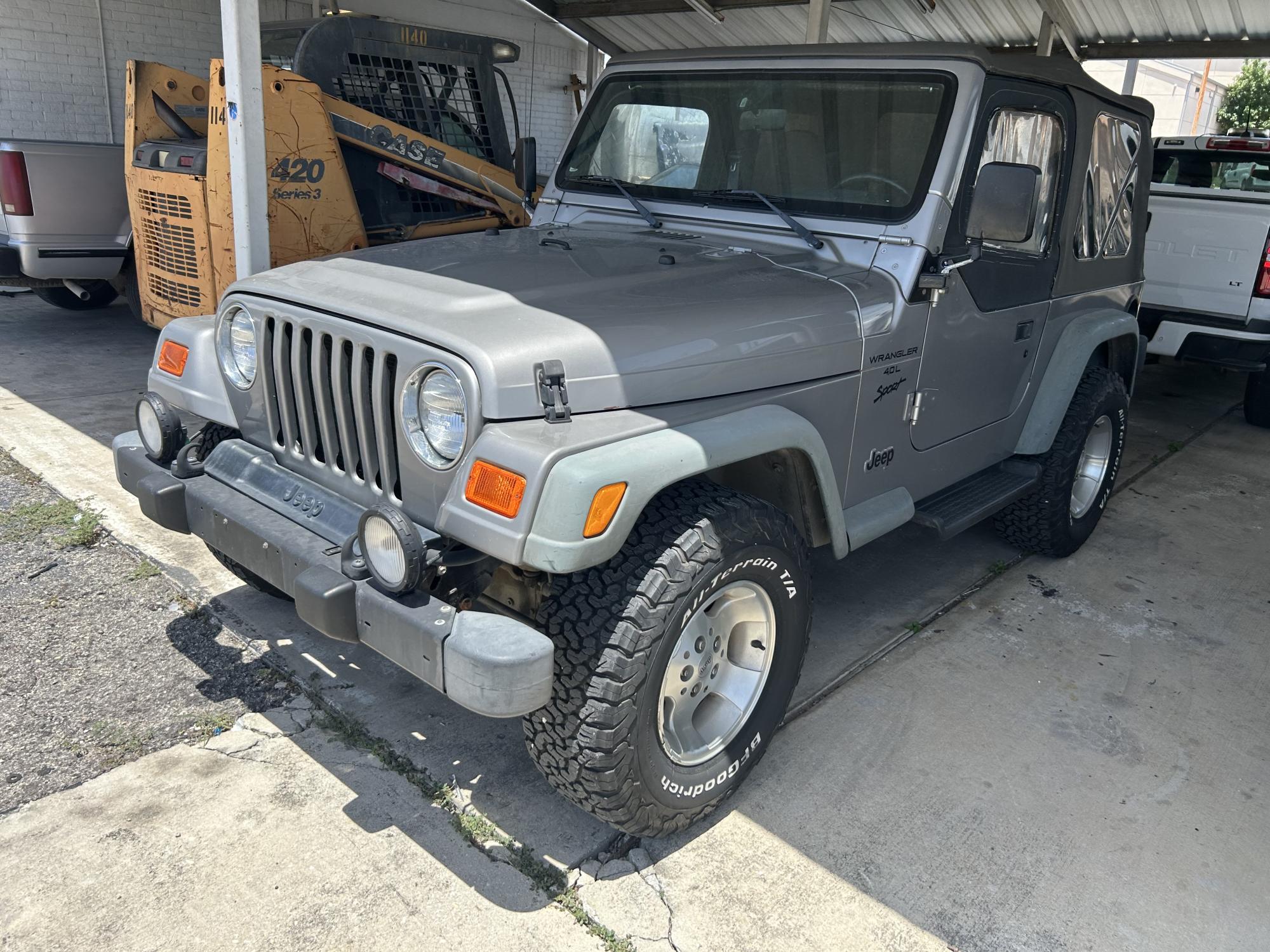 photo of 2000 Jeep Wrangler Sport