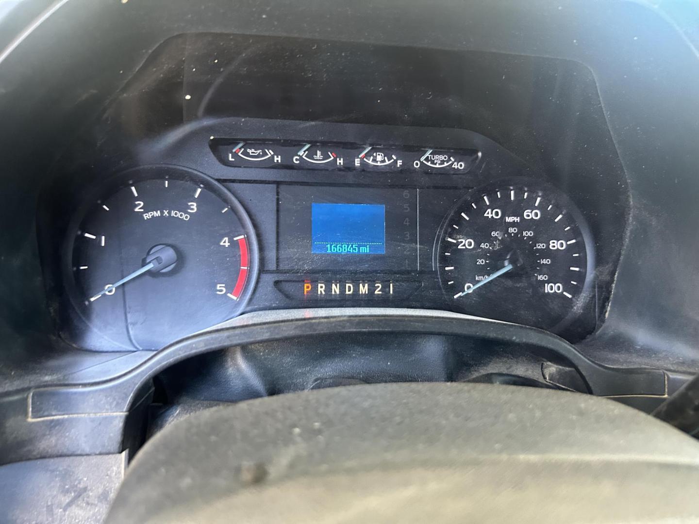2018 White Ford F-250 SD XL Crew Cab Long Bed 4WD (1FT7W2BT5JE) with an 6.7L V8 OHV 16V DIESEL engine, 6A transmission, located at 1687 Business 35 S, New Braunfels, TX, 78130, (830) 625-7159, 29.655487, -98.051491 - Photo#10