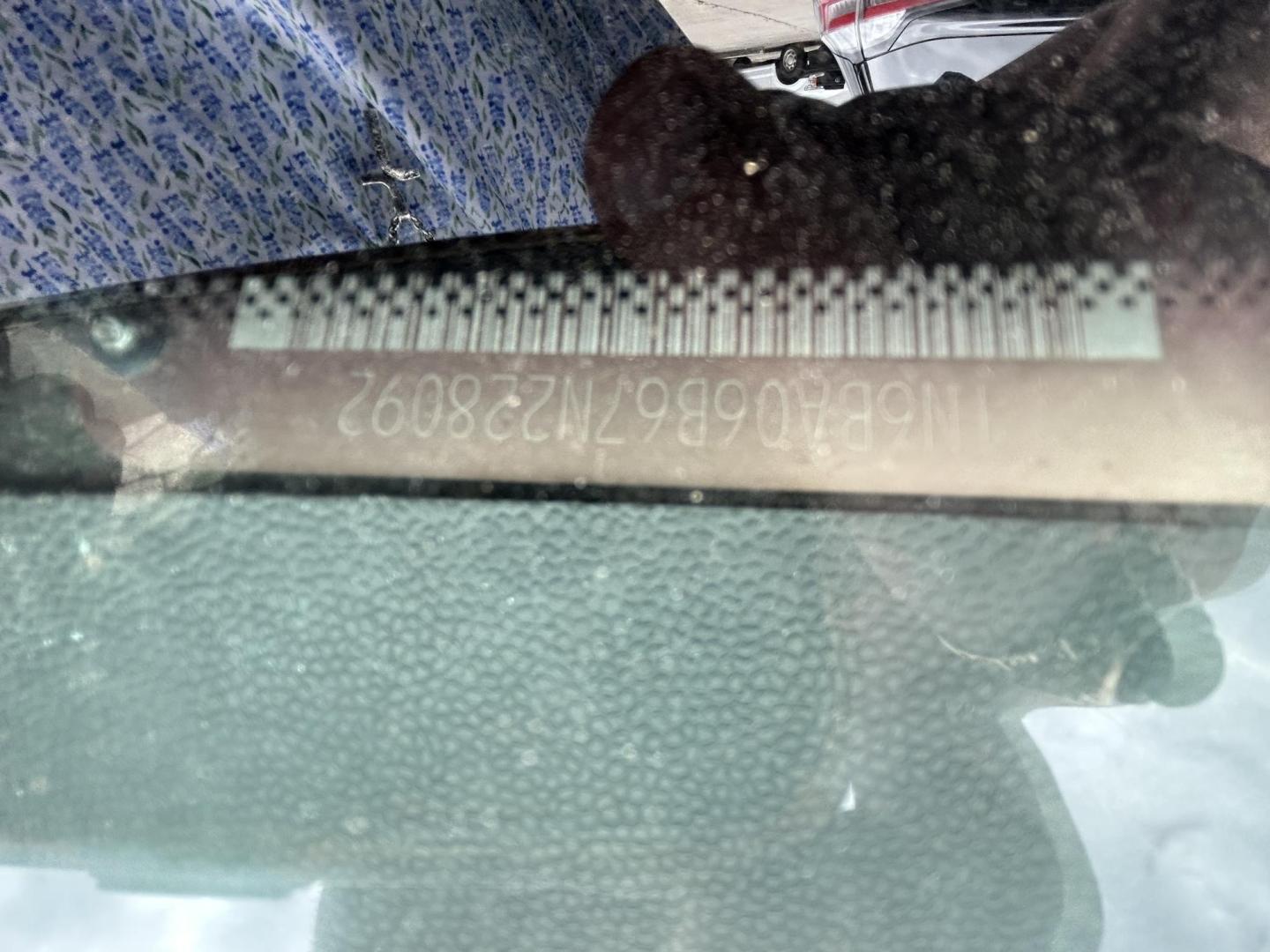 2007 Nissan Titan LE King Cab 4WD (1N6BA06B67N) with an 5.6L V8 DOHC 32V FFV engine, 5-Speed Automatic transmission, located at 1687 Business 35 S, New Braunfels, TX, 78130, (830) 625-7159, 29.655487, -98.051491 - Photo#11