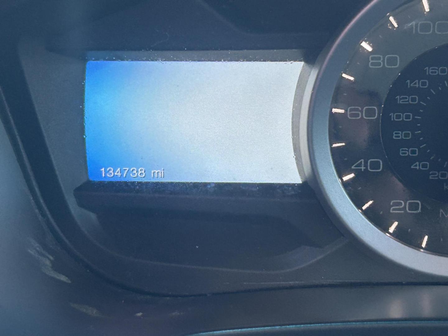 2014 Silver Ford Explorer Limited FWD (1FM5K7F94EG) with an 2.0L L4 DOHC 16V TURBO engine, 6-Speed Automatic transmission, located at 1687 Business 35 S, New Braunfels, TX, 78130, (830) 625-7159, 29.655487, -98.051491 - Photo#12