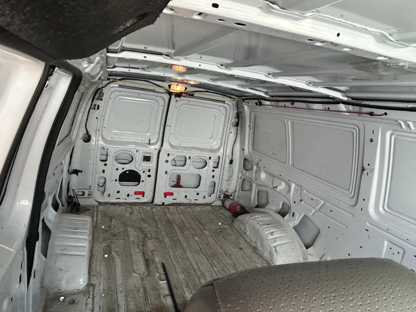 2011 Ford E-Series Van E-150 (1FTNE1EW9BD) with an 4.6L V8 SOHC 16V engine, 4-Speed Automatic transmission, located at 1687 Business 35 S, New Braunfels, TX, 78130, (830) 625-7159, 29.655487, -98.051491 - Photo#3