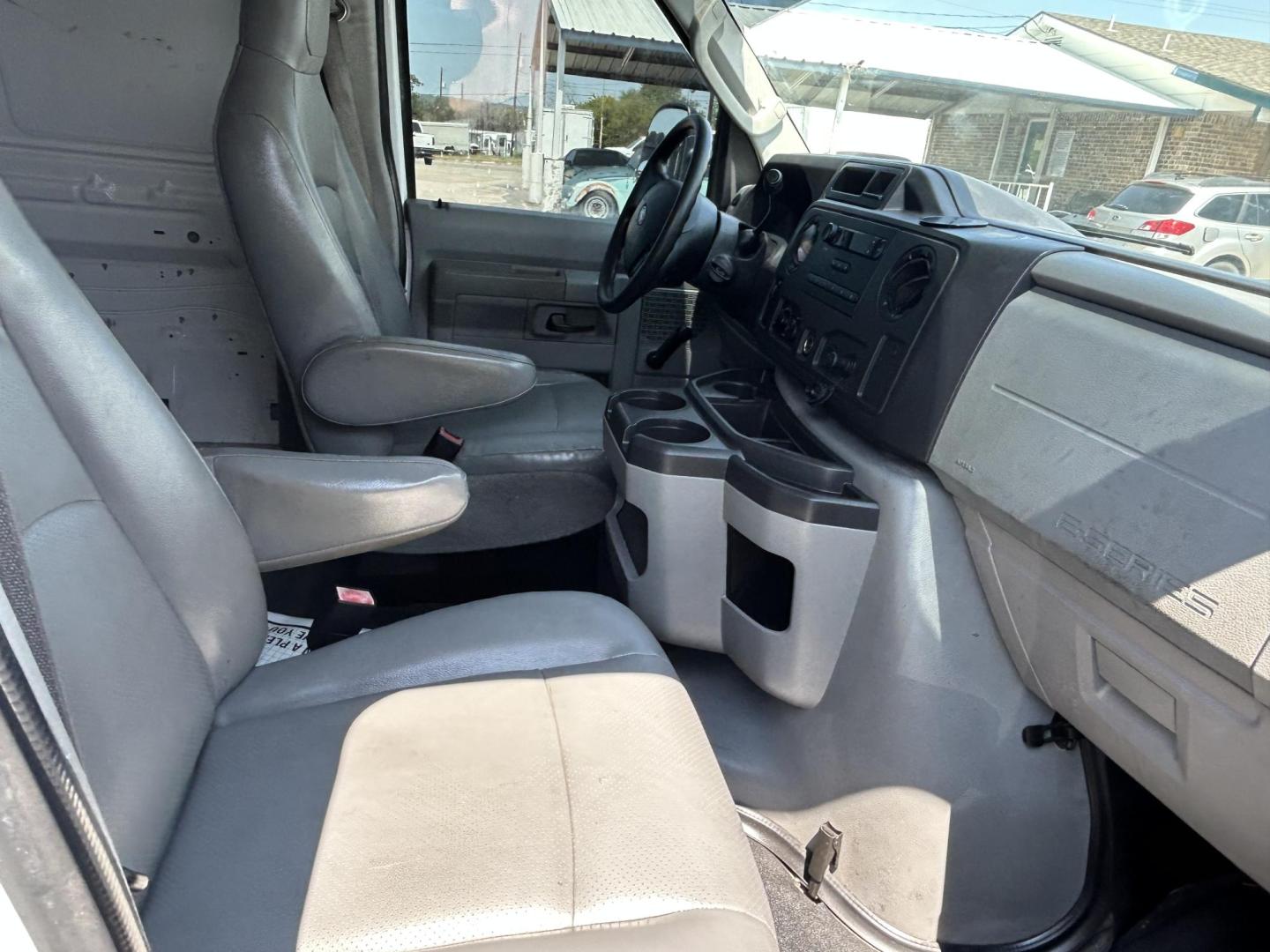 2011 Ford E-Series Van E-150 (1FTNE1EW9BD) with an 4.6L V8 SOHC 16V engine, 4-Speed Automatic transmission, located at 1687 Business 35 S, New Braunfels, TX, 78130, (830) 625-7159, 29.655487, -98.051491 - Photo#2