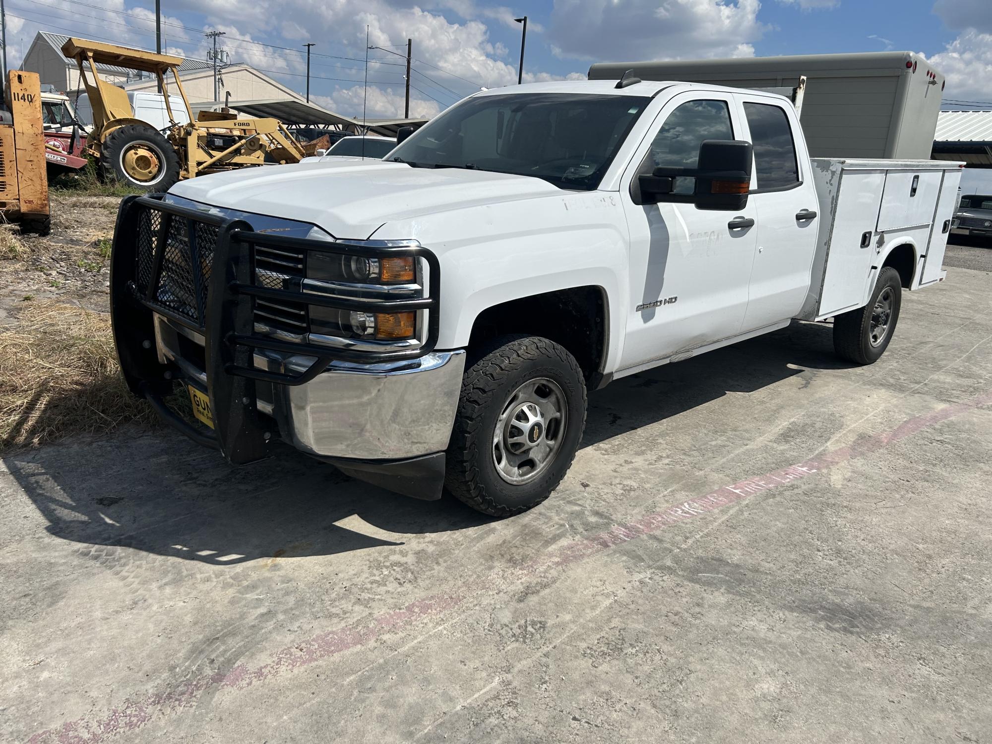 photo of 2017 Chevrolet Silverado 2500HD Work Truck Double Cab 2WD