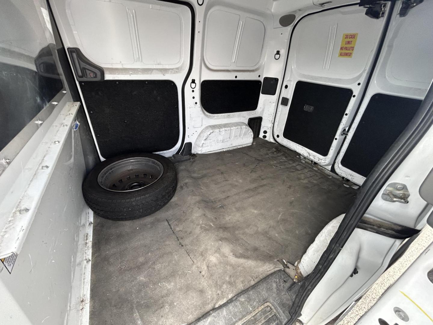 2021 White Nissan NV200 S (3N6CM0KN4MK) with an 2.0L L4 DOHC 16V engine, CVT transmission, located at 1687 Business 35 S, New Braunfels, TX, 78130, (830) 625-7159, 29.655487, -98.051491 - Photo#9