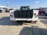 2005 White Ford F-450 SD Regular Cab 2WD DRW (1FDXF46P05E) with an 6.0L V8 OHV 32V TURBO DIESEL engine, located at 1687 Business 35 S, New Braunfels, TX, 78130, (830) 625-7159, 29.655487, -98.051491 - Photo#6