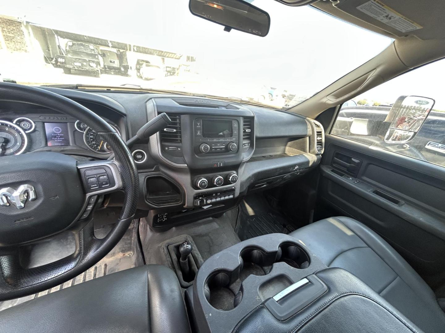 2020 White RAM 3500 Crew Cab 4WD DRW (3C7WRTCL6LG) with an 6.7L L6 OHV 24V TURBO DIESEL engine, 6A transmission, located at 1687 Business 35 S, New Braunfels, TX, 78130, (830) 625-7159, 29.655487, -98.051491 - Photo#14
