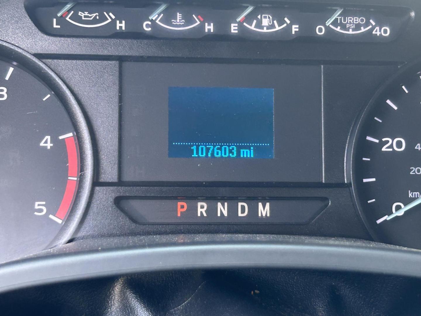 2022 White Ford F-250 SD XL Crew Cab 4WD (1FT7W2BTXNE) with an 6.7L V8 OHV 16V DIESEL engine, 6A transmission, located at 1687 Business 35 S, New Braunfels, TX, 78130, (830) 625-7159, 29.655487, -98.051491 - Photo#11