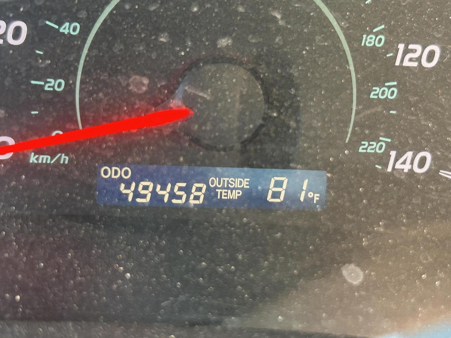 2007 Gold Toyota Camry CE 5-Spd AT (4T4BE46K07R) with an 2.4L L4 DOHC 16V engine, 5-Speed Automatic Overdrive transmission, located at 1687 Business 35 S, New Braunfels, TX, 78130, (830) 625-7159, 29.655487, -98.051491 - Photo#11