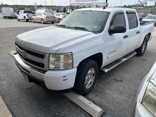 2011 Chevrolet Silverado 1500 LS Crew Cab Short Box 2WD