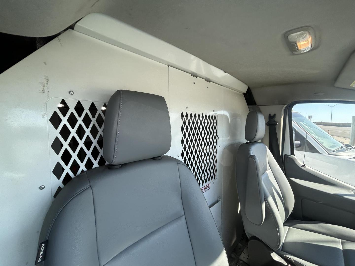 2019 White Ford Transit 250 Van Low Roof w/Sliding Pass. 130-in. WB (1FTYR1YM1KK) with an 3.7L V6 DOHC 24V engine, 6A transmission, located at 1687 Business 35 S, New Braunfels, TX, 78130, (830) 625-7159, 29.655487, -98.051491 - Photo#4